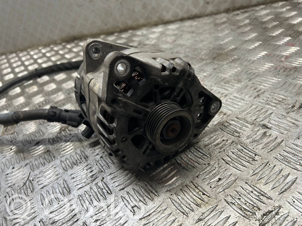 Mercedes-Benz E W213 Alternador 