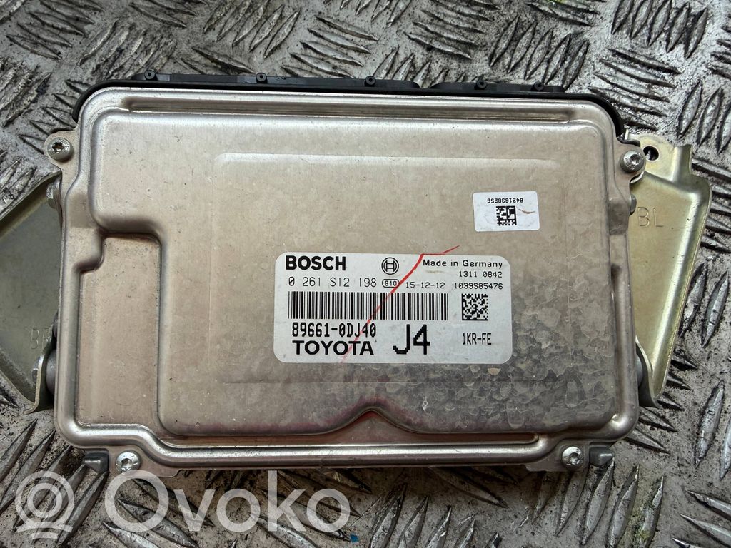 Toyota Yaris Engine control unit/module 