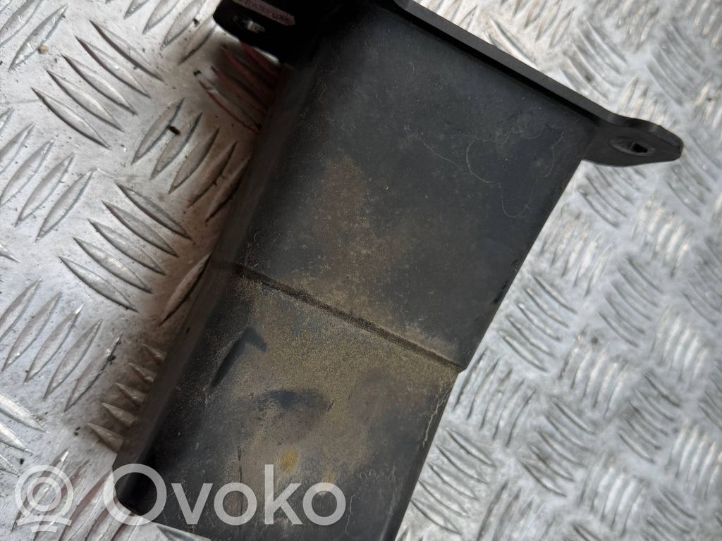 Toyota Proace Front bumper mounting bracket 