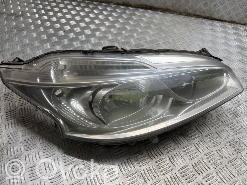 Peugeot 208 I Scheinwerfer 
