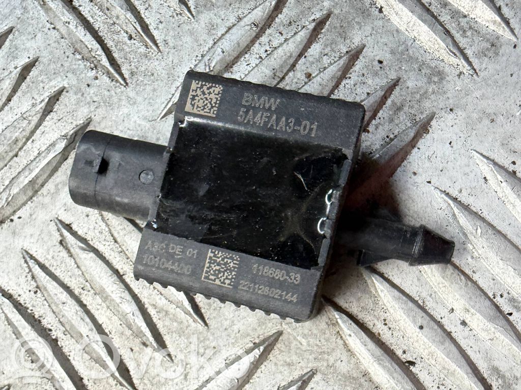 BMW 5 G30 G31 G38 Airbag deployment crash/impact sensor 