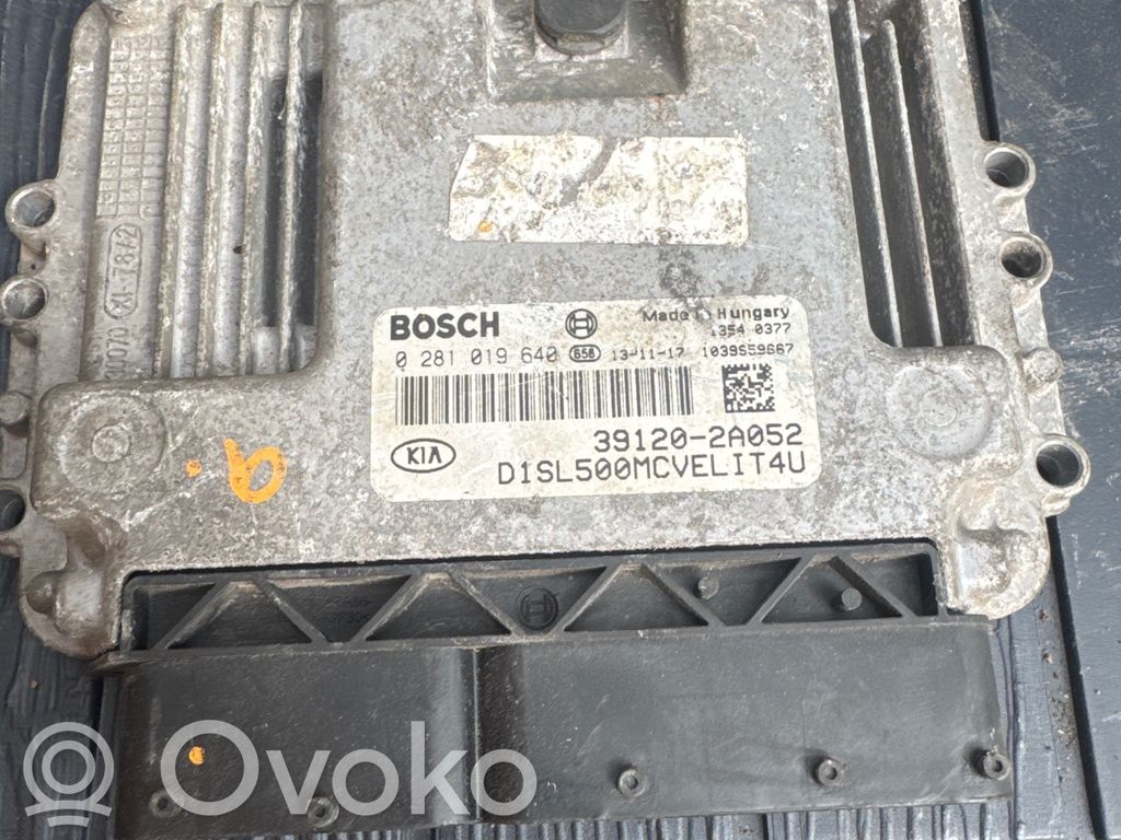 KIA Sportage Engine control unit/module 