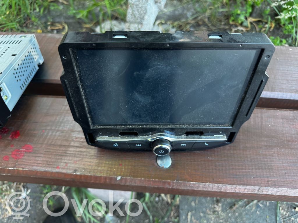 Opel Corsa E Radio / CD/DVD atskaņotājs / navigācija 