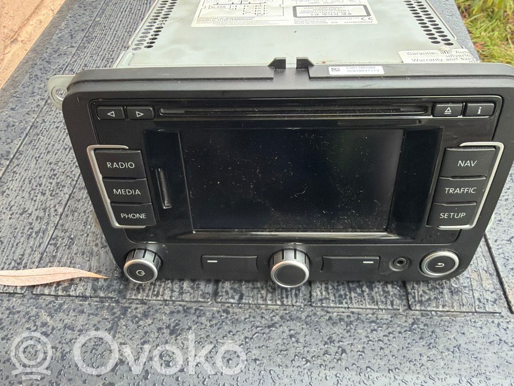 Volkswagen Tiguan Panel / Radioodtwarzacz CD/DVD/GPS 