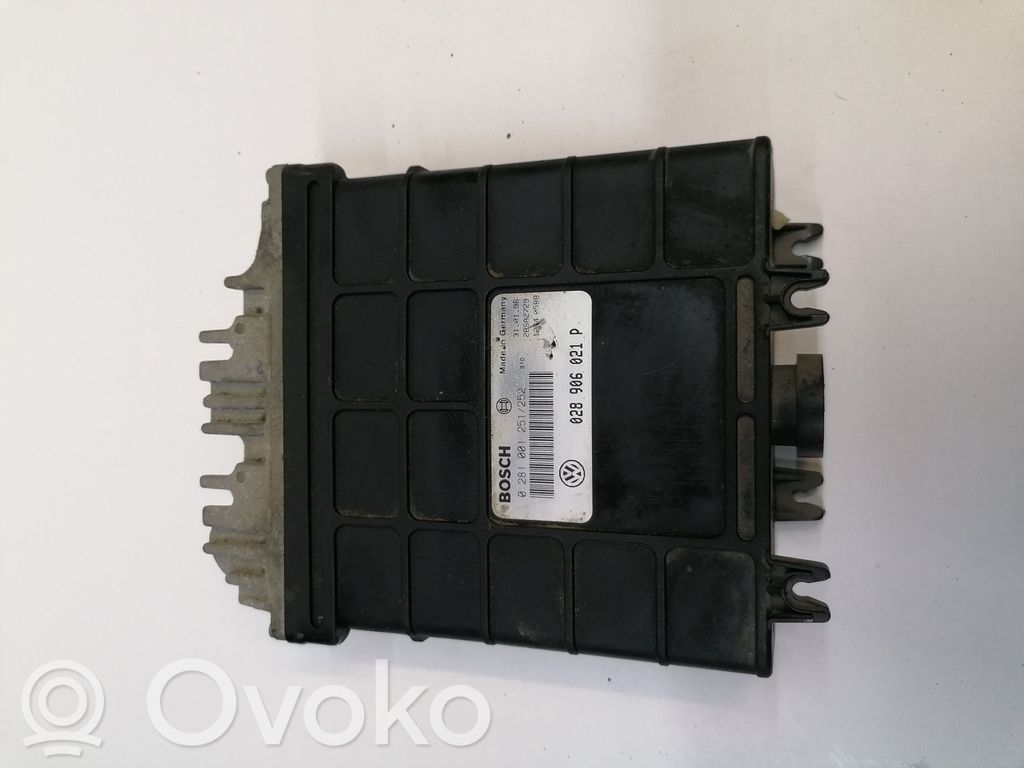 Volkswagen Sharan Engine control unit/module 