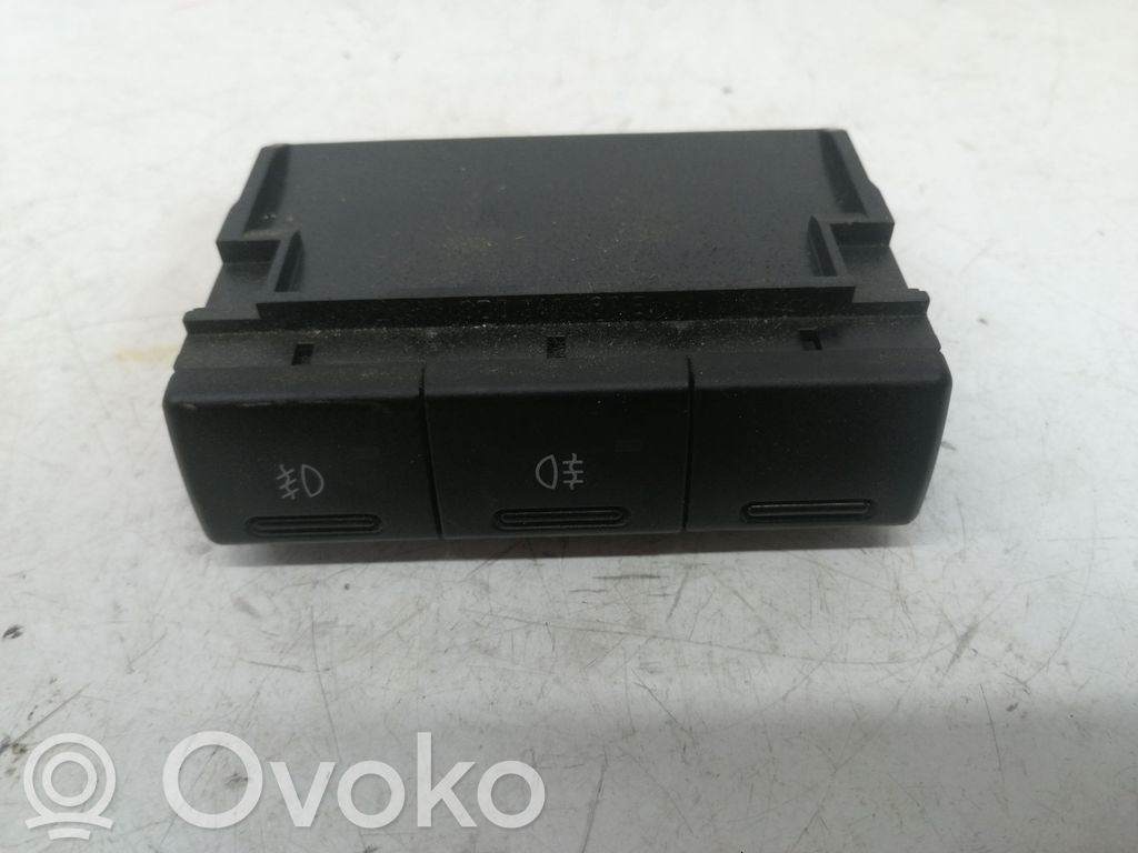 Audi A4 S4 B5 8D Interruptor de luz antiniebla 