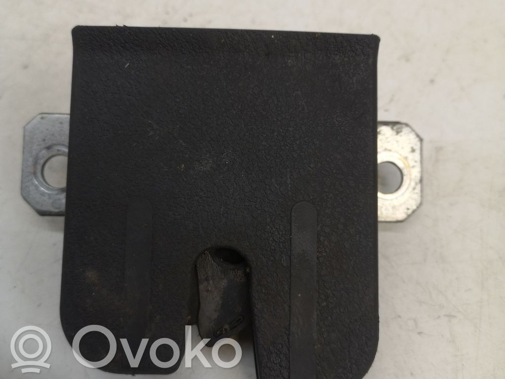 Volkswagen Polo IV 9N3 Tailgate/trunk/boot lock/catch/latch 