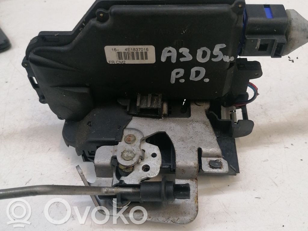 Audi A3 S3 8P Cerradura de puerta delantera 
