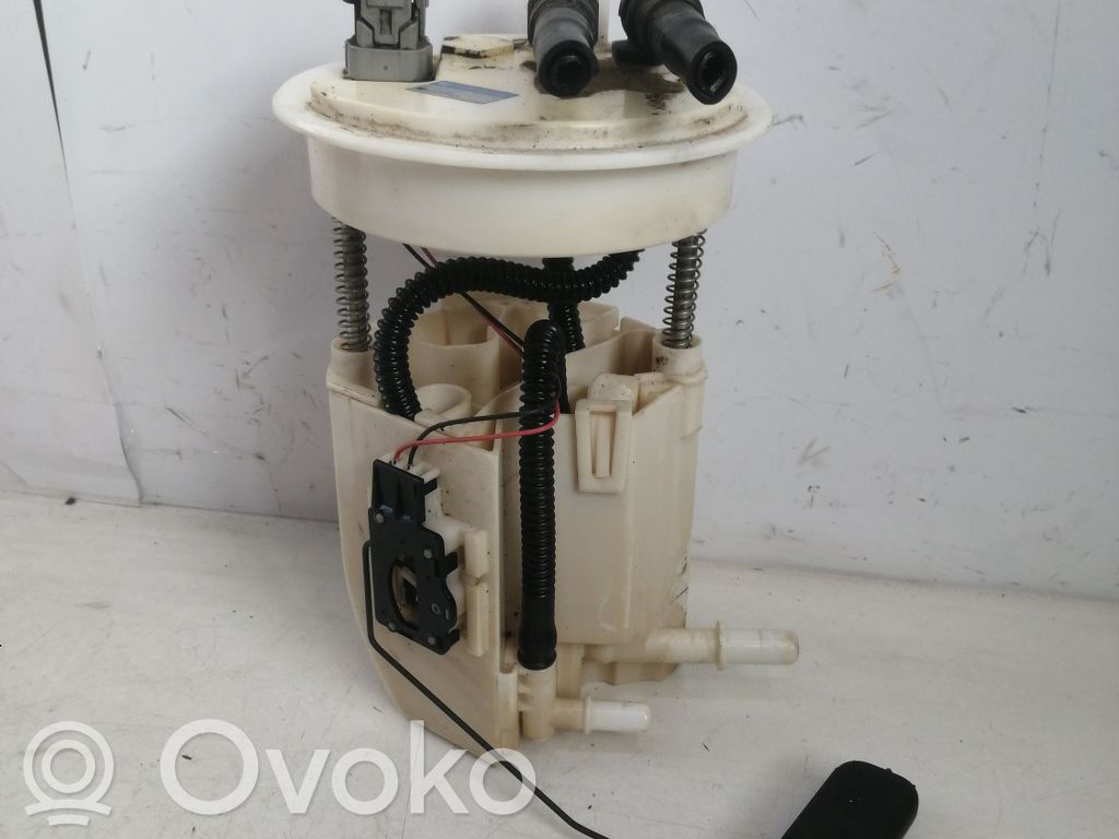 Subaru Legacy Capteur niveau de carburant 