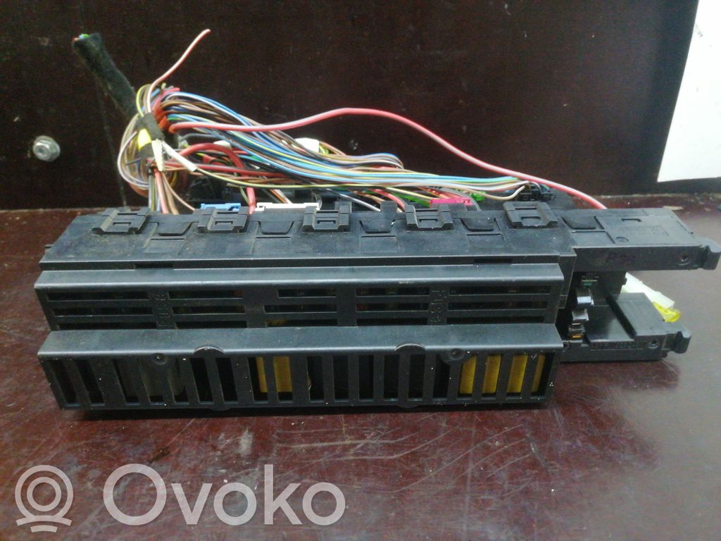 Mercedes-Benz E W211 SAM control unit 