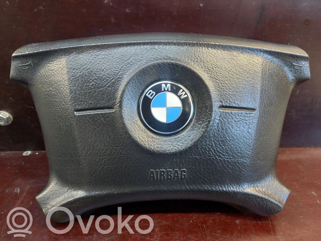 BMW X5 E53 Vairo oro pagalvė 