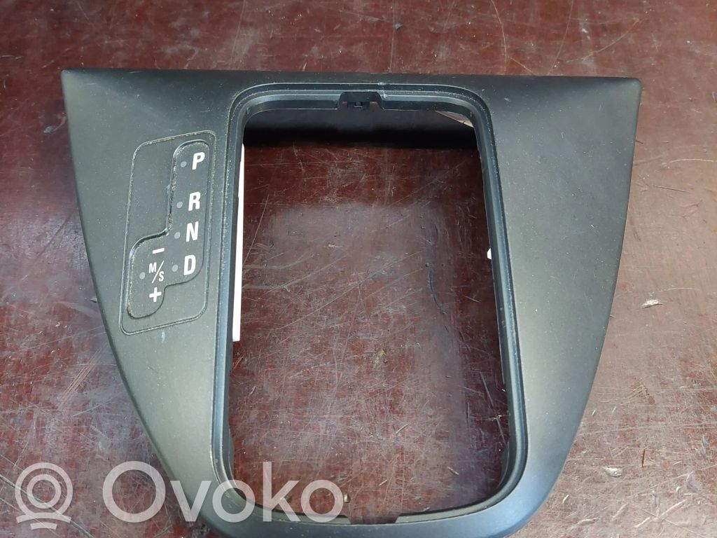 BMW X5 E53 Gear shifter surround trim plastic 