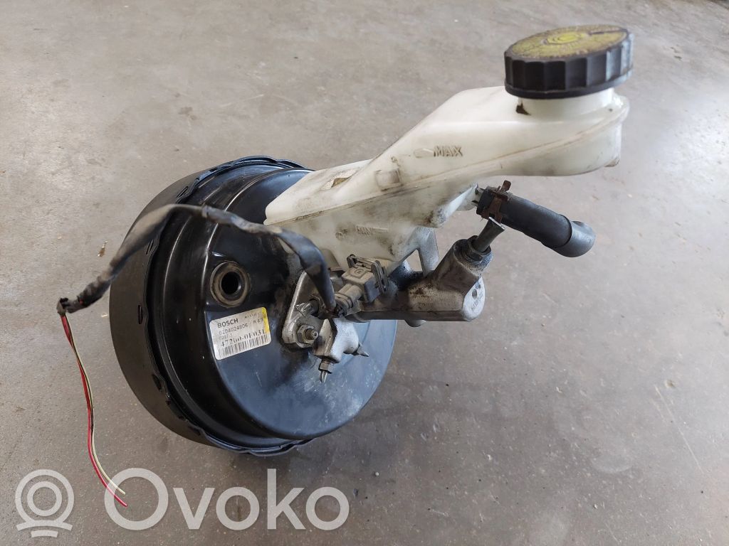 Toyota Corolla Verso AR10 Wspomaganie hamulca 