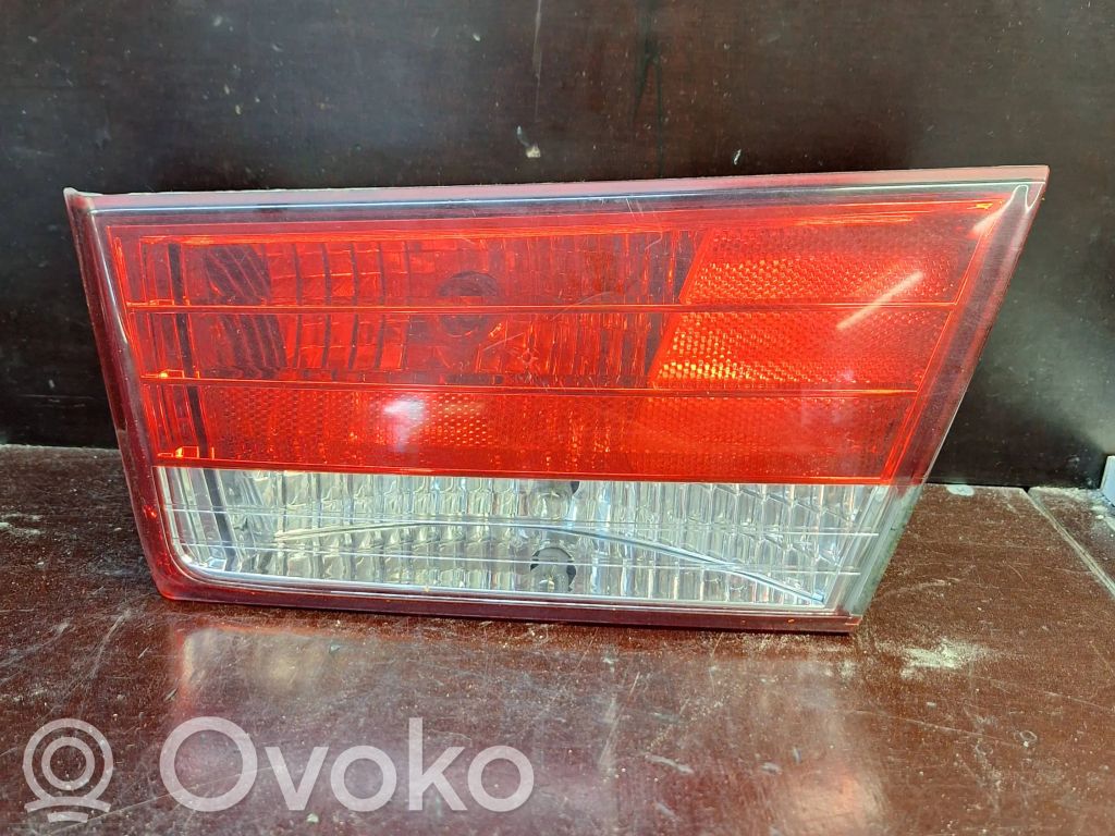 Hyundai Sonata Takaluukun takavalot 