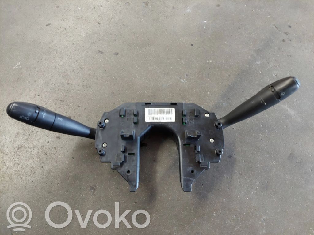 Citroen C4 I Picasso Wiper turn signal indicator stalk/switch 