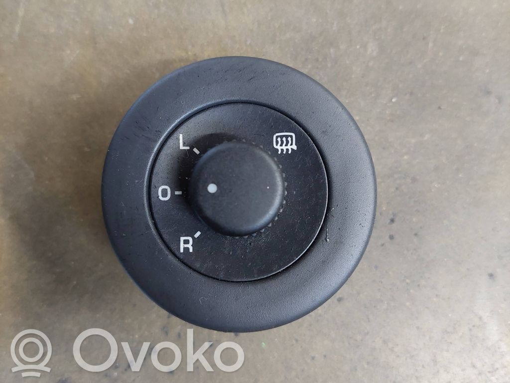 Volkswagen Scirocco Wing mirror switch 