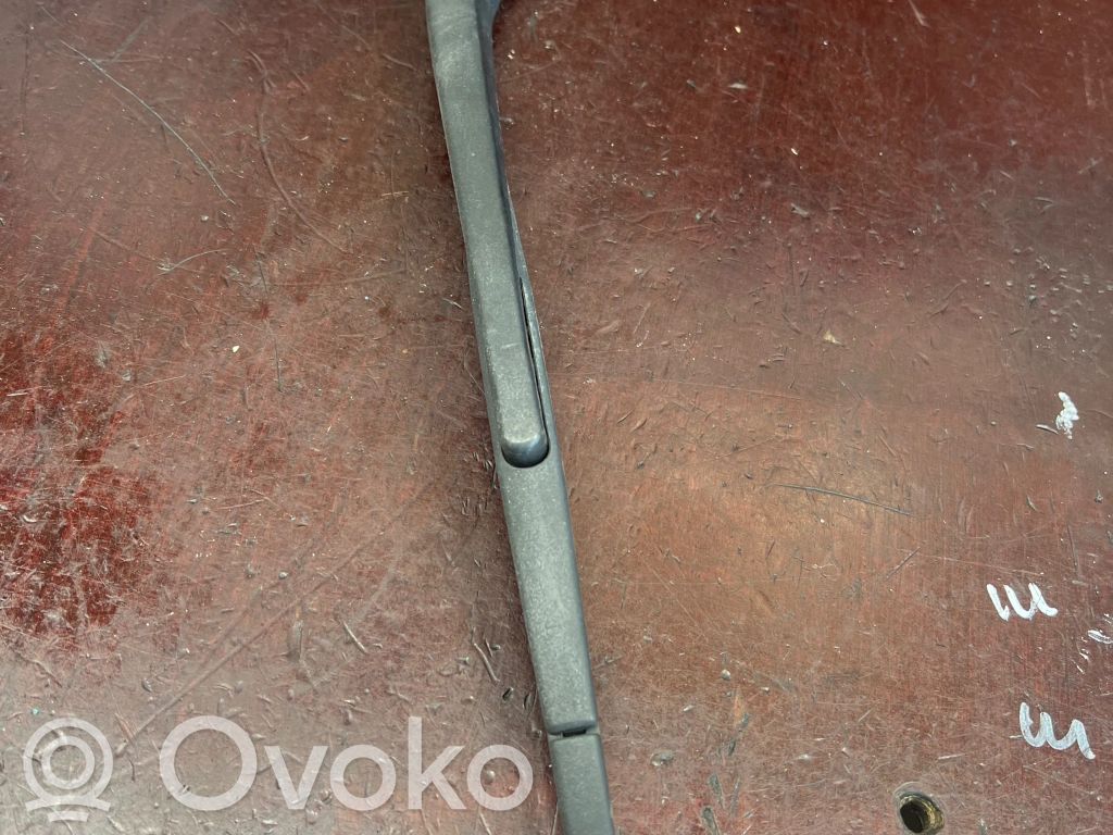 Nissan Note (E11) Ramię wycieraczki szyby tylnej 