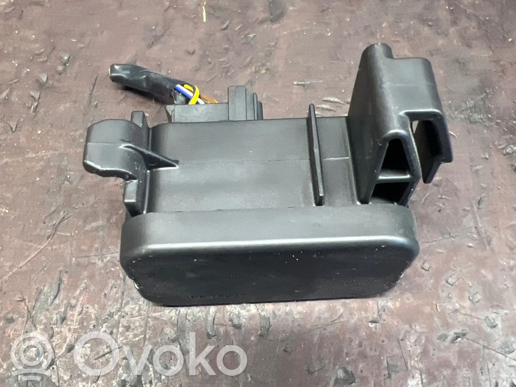 Opel Insignia A Tailgate sensor 