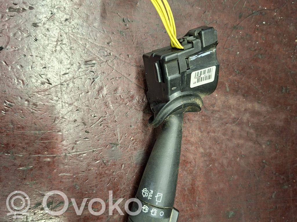 Dodge Caliber Pyyhkijän vipu 