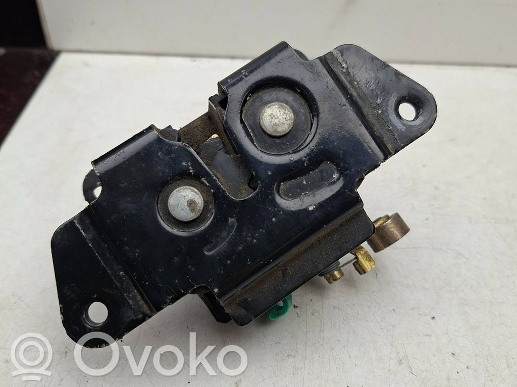 Chrysler PT Cruiser Tailgate/trunk/boot lock/catch/latch 