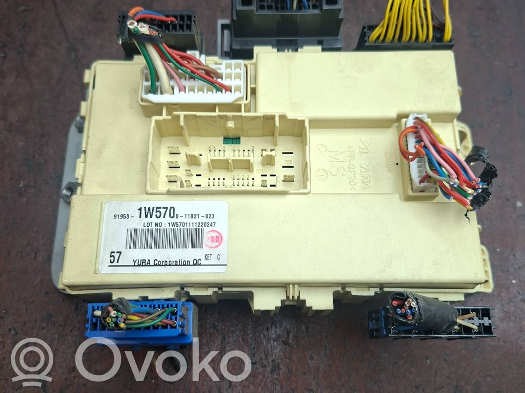 KIA Rio Módulo de fusible 