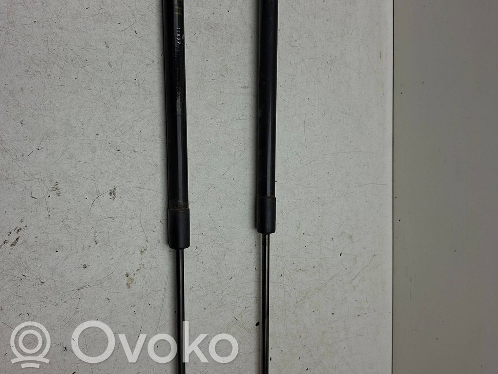 KIA Rio Tailgate/trunk strut/damper 