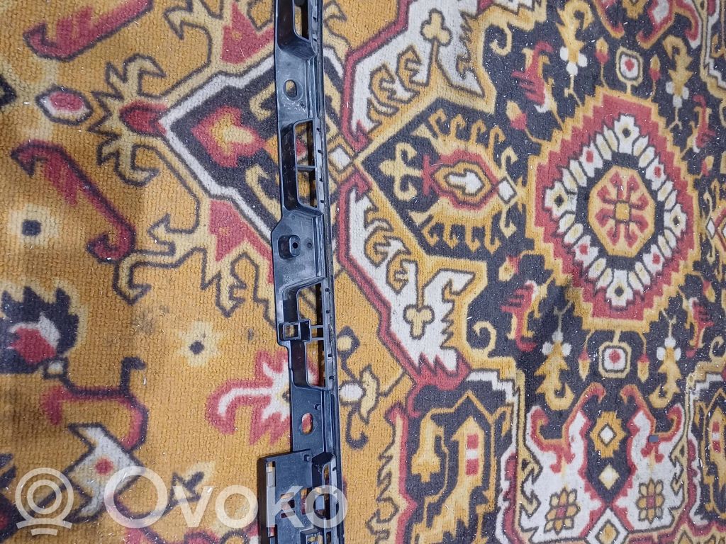 Porsche Macan (95B) Sill supporting ledge 