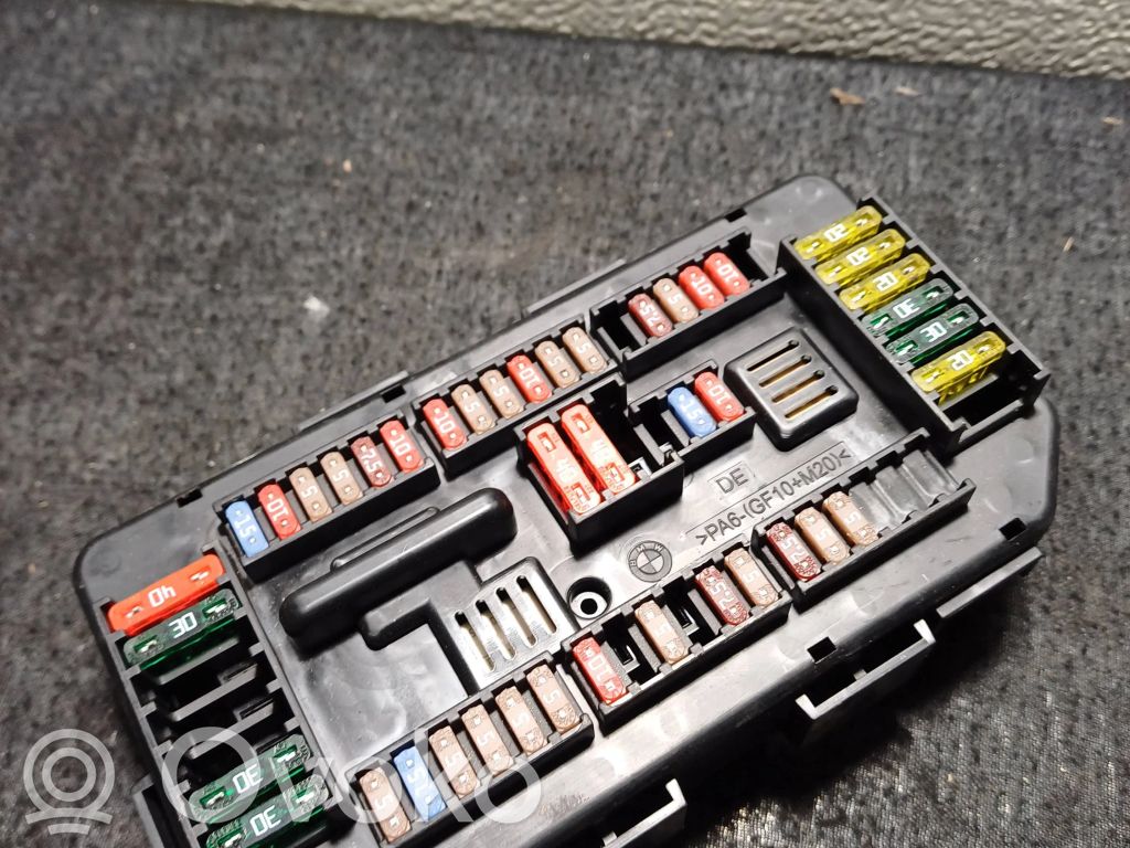 BMW 3 F30 F35 F31 Fuse module 
