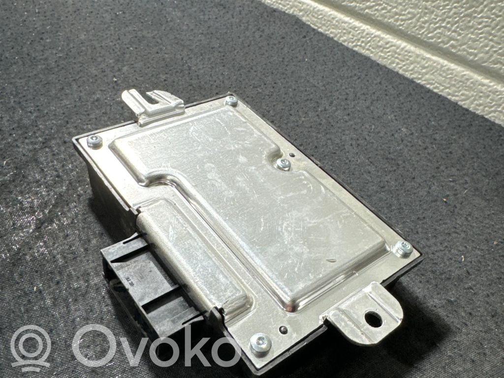 BMW 5 G30 G31 G38 Engine control unit/module ECU 