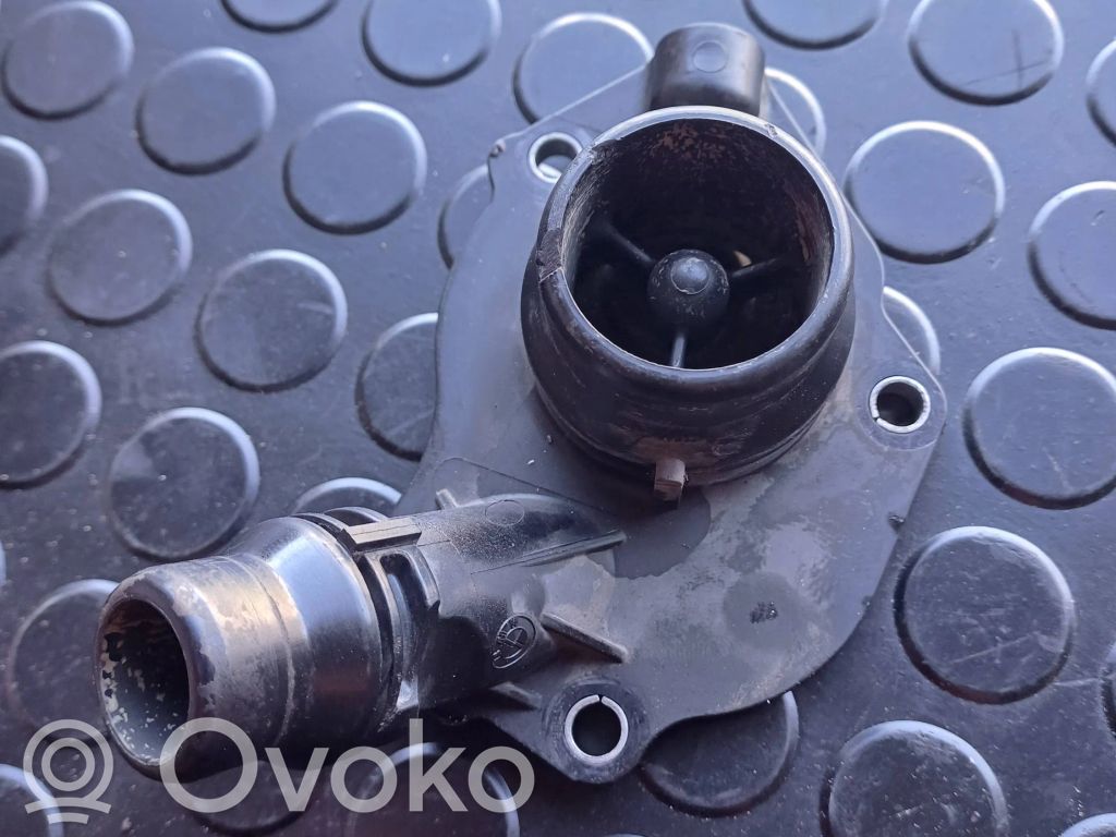 BMW 5 F10 F11 Thermostat/thermostat housing 