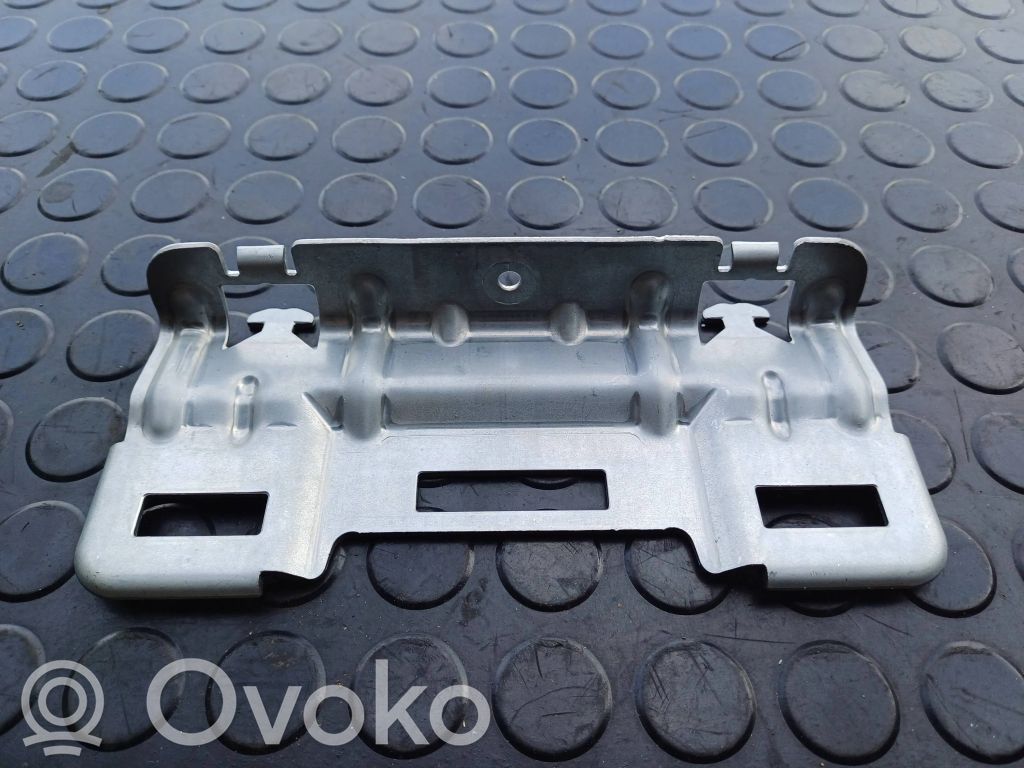 Volkswagen PASSAT B8 Plastikowe elementy podsufitki 
