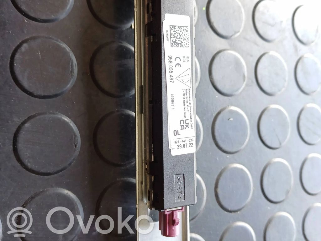 Porsche Macan (95B) Antenos stiprintuvas 