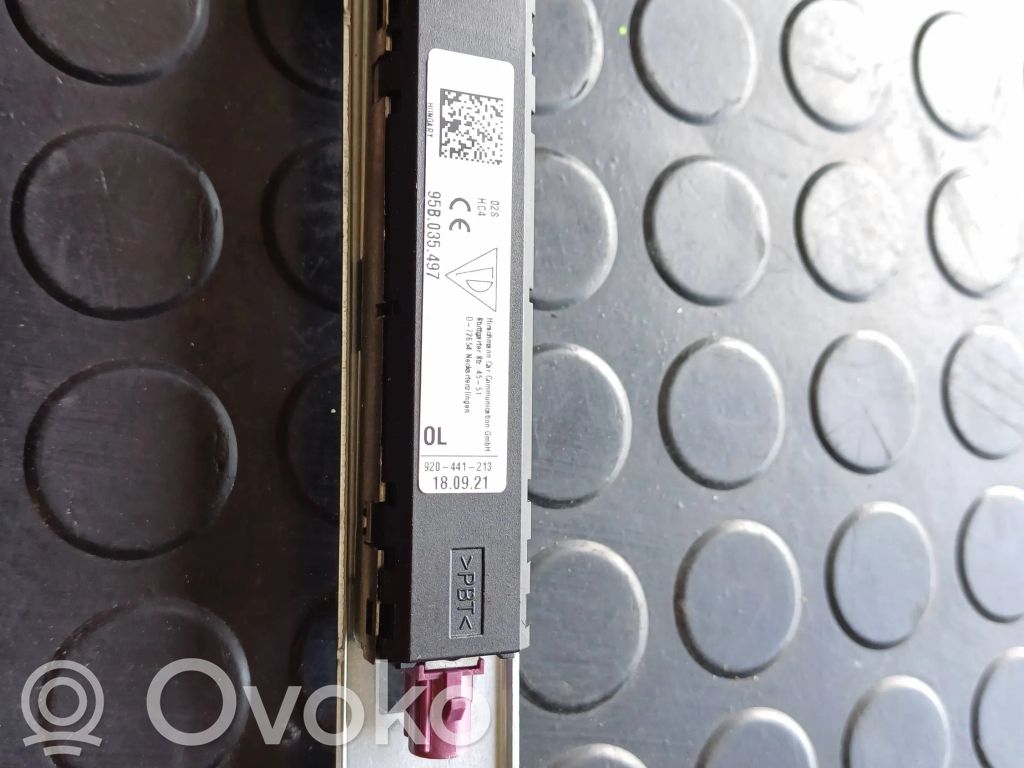 Porsche Macan (95B) Antenos stiprintuvas 