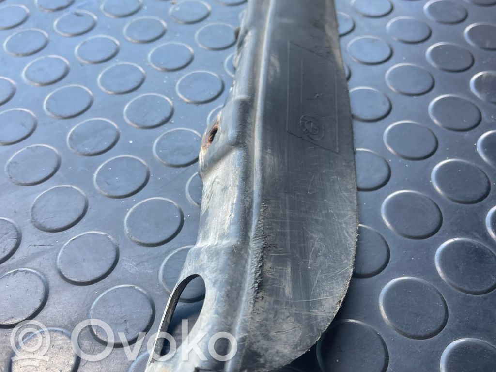 BMW 3 E90 E91 Cita veida apakšas detaļa 