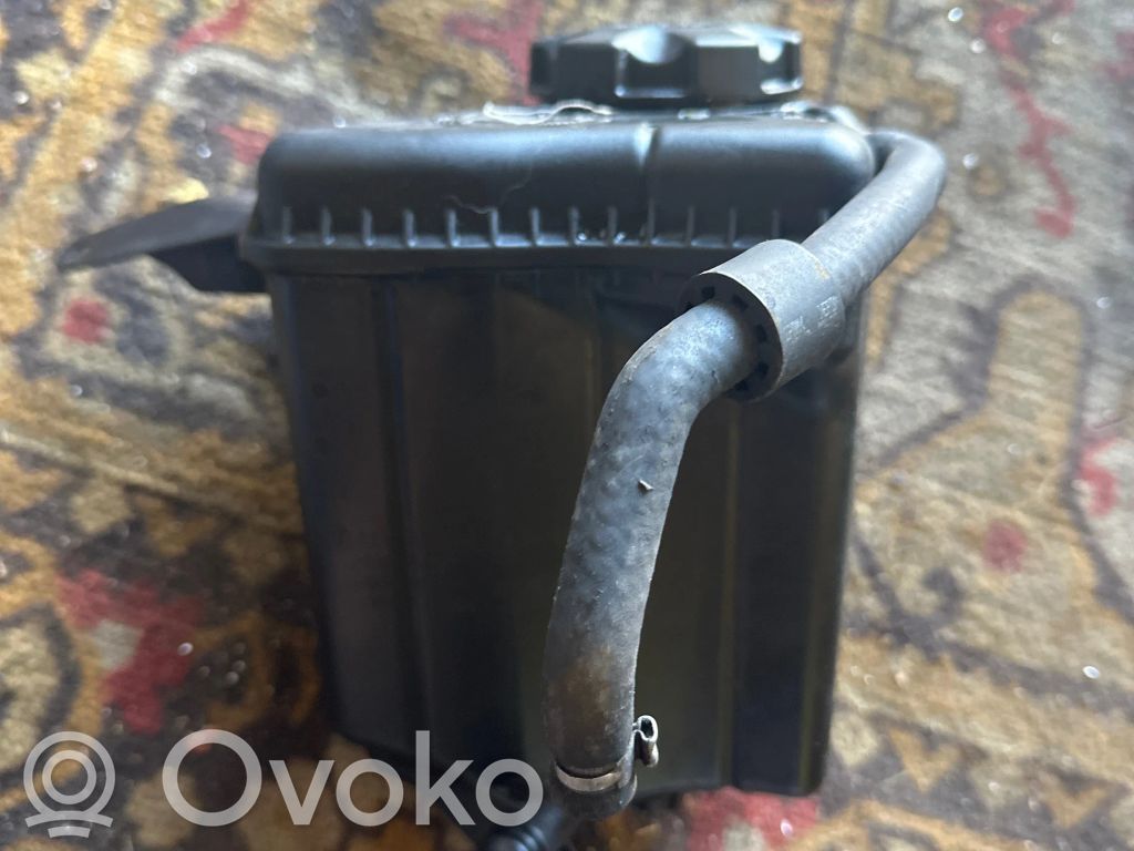 BMW 7 F01 F02 F03 F04 Dzesēšanas šķidruma izplešanās tvertne 