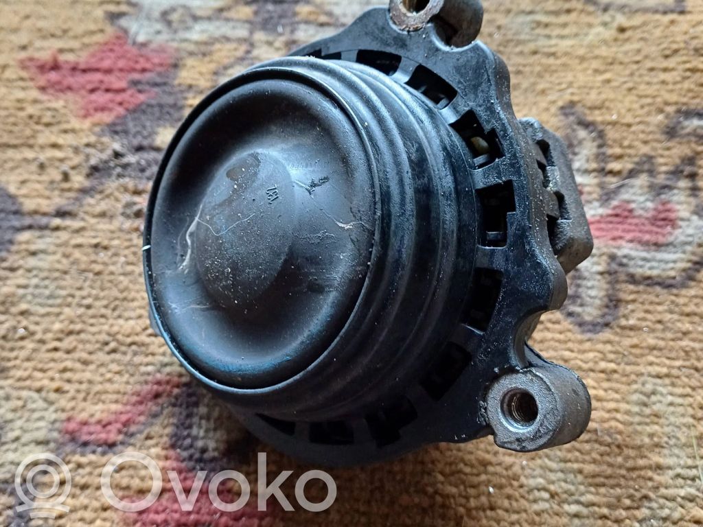 BMW 3 F30 F35 F31 Engine mount bracket 