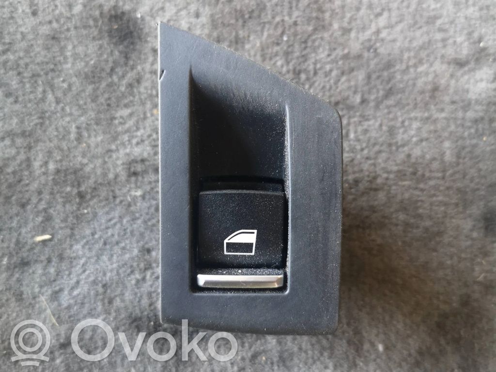 Przyciski szyb   9241949,L1F0563,220612