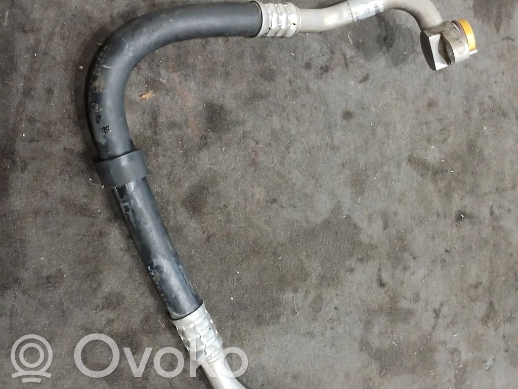 BMW 5 F10 F11 Air conditioning (A/C) pipe/hose 