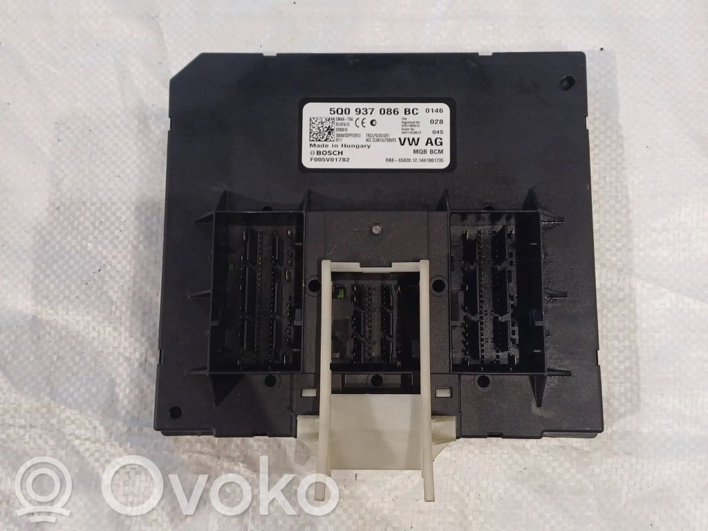 Volkswagen PASSAT B8 Moduł / Sterownik komfortu 
