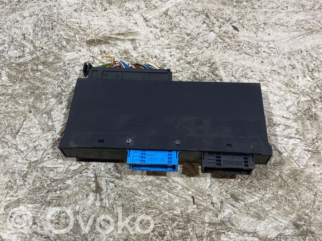 BMW 3 E90 E91 Comfort/convenience module 