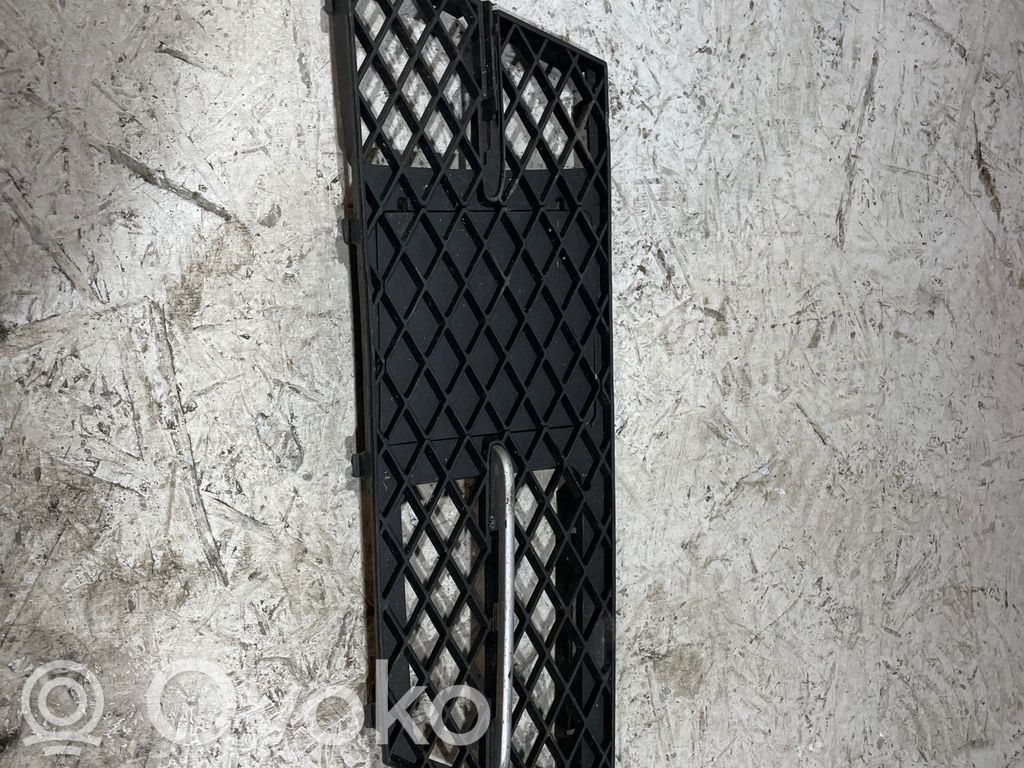 BMW 5 E60 E61 Front bumper lower grill 