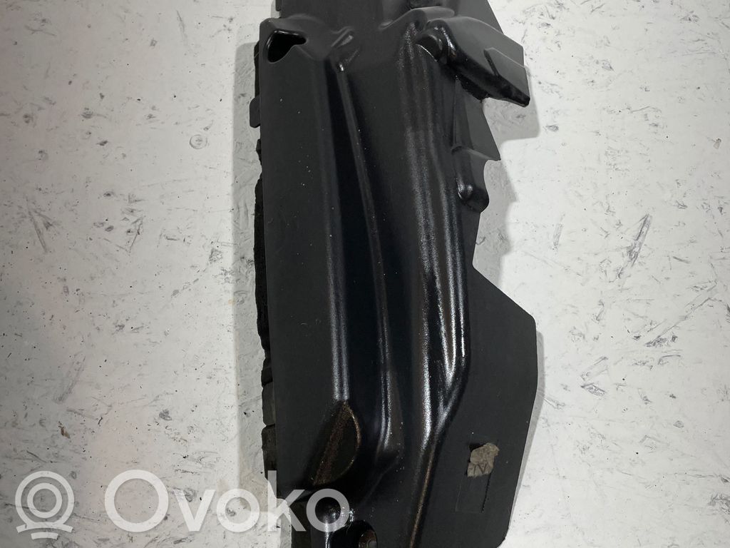BMW 5 E60 E61 Variklio dangtis (apdaila) 