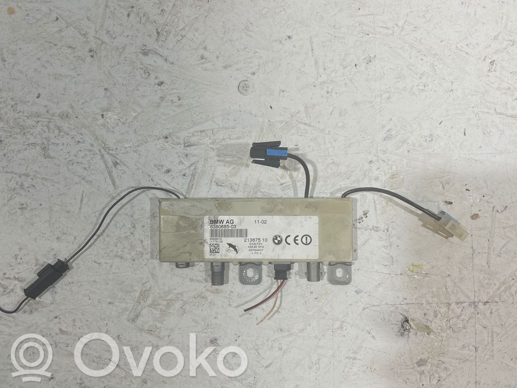 BMW 5 E39 Antenna control unit 