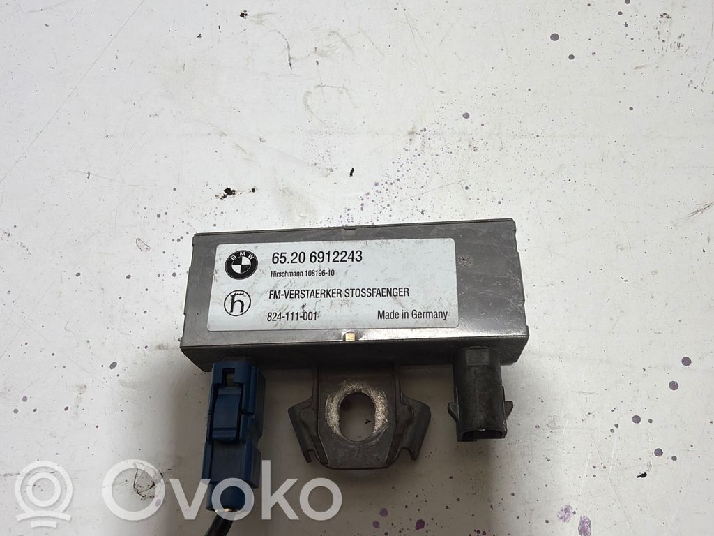 BMW Z4 E85 E86 Antenos stiprintuvas 