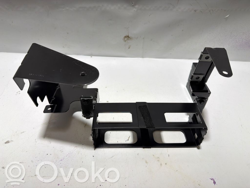 BMW Z4 E85 E86 Navigation GPS unit bracket/holder 