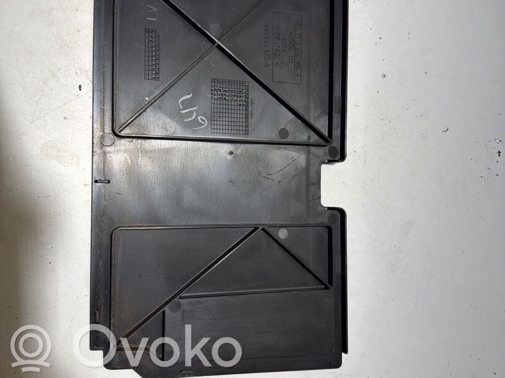 Akkulaatikon alusta   7016956,PPTX20,74850610