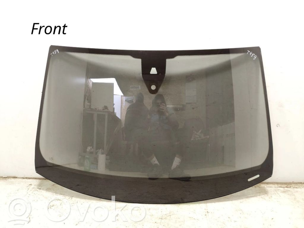 Audi Q7 4M Front windscreen/windshield window 