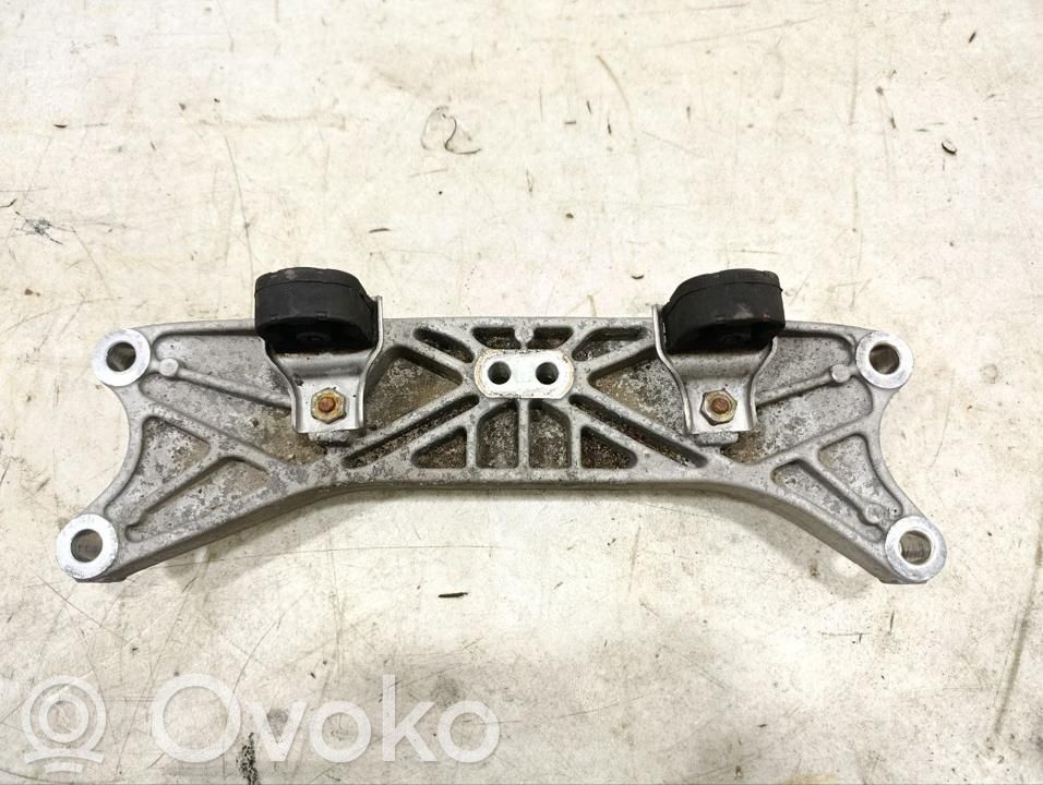 Maserati Quattroporte Gearbox mounting bracket 