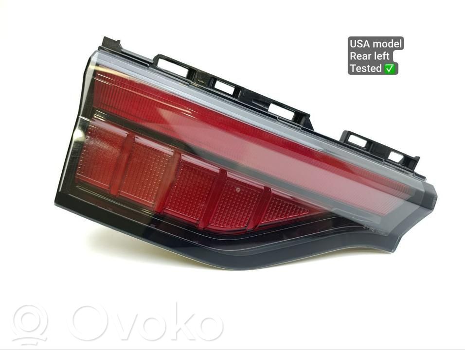 Lampy tylnej klapy bagażnika   68342263AA,P68342263AA,S547