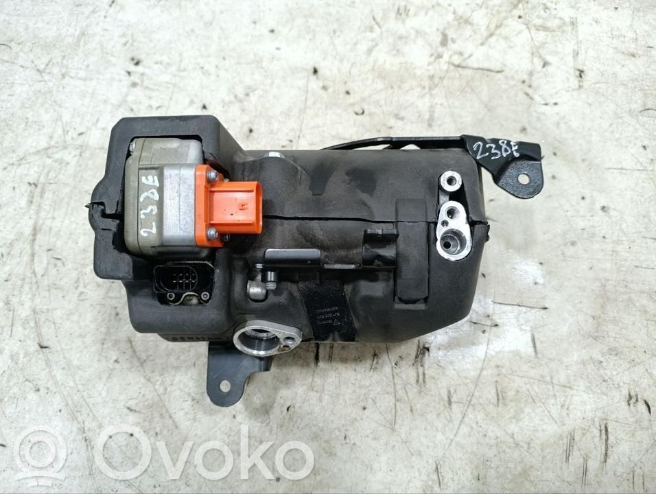 Porsche Taycan 9J1 Air conditioning (A/C) compressor (pump) 